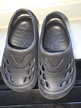 Kids Black Slip-On Ventilated Sandals